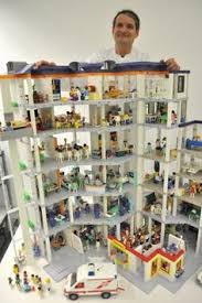Edificio En Miniatura El Super Bloque Juguetes De Playmobil Muebles Para Juguetes Casa De Lego