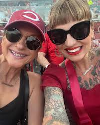 Join me tinight at @arnolds_cincinnati for this week's Tuesdays with Molly!  I will be behind the bar serving up cocktails and telling the stories  behind them tonight from 4-8!