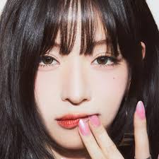 Lee Chae Young (fromis_9) Songs