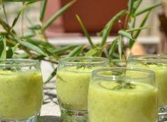 Soupe Froide De Courgettes A La Menthe Et Chevre Frais Recette Soupe Froide Courgette Fromage De Chevre Menthe