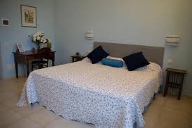 An upholstered bed • mattress size 160 / 180 cm x 200 cm • additional accessories: Belcanto B B Montecerboli Aktualisierte Preise Fur 2021