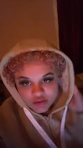 flawlessfiascoo (@flawlessfiascoo)