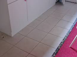 Fußbodenfliesen, waschtisch, wandfliesen, wanne oder duschkabine weitere informationen: Boden Fliesen Auf Osb Platten Verlegen Schluter Home Design Diy Blog