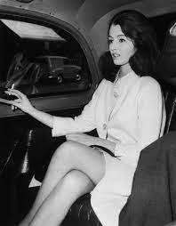 Christine Keeler The Profumo Affair 1963 Sixties Fashion Christine People