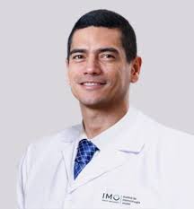 Dr. Carlos Roberto Barrios