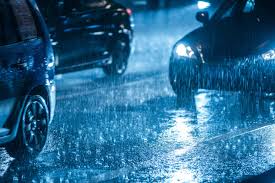Many drivers don't perceive texting and driving to be dangerous in certain driving scenarios, a new study shows. Why It Isn T Safe To Flash Hazard Lights While Driving In The Rain Accuweather