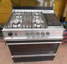 La conexión les permite ser más seguras que las cocinas a gas, al no haber riesgo de pérdidas. Cocina De Gas Ecured