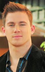 The widows peak hairstyles show you how to utilize the potential of the patches to the full extent. Seven Facts You Never Knew About Mens Hairstyles Widows Peak Mens Hairstyles Widows Peak Natural Hairstyles Theworldtreetop Com