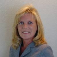 Laura Chastain's Instagram, Twitter & Facebook