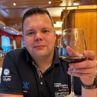 70+ 'Goris' profiles