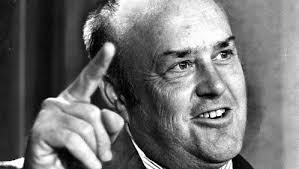 Nixon defense secretary dies at 94