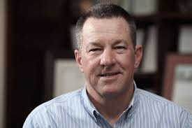 ISC Contracting CEO And Leadership: Executives and Demographics