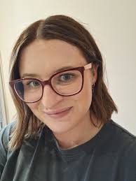 She came to say hello at Highwoods country park .🐮🥰