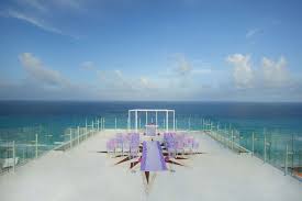 Beach Palace Cancun Wedding Packages Destify In 2020 Beach Palace Cancun Palace Resorts Wedding Beach Palace Cancun Wedding