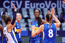 Tomorrow, monday 23, italy goes on the hunt for the trio against slovakia (5.15pm, raidue and dazn). 6tonb2qmk0vem