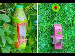 Les emballages plastiques, en particulier les bouteilles, deviennent vite encombrants ! Idees Fabrication Mangeoire A Oiseaux Avec Materiaux De Recyclage Youtube