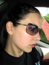 Dewella L Schmidt, 42