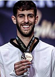 Quesada vol revalidar el títol mundial de -74 kg