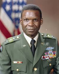 Julius W. Becton Jr., Pathbreaking Army General, Dies at 97