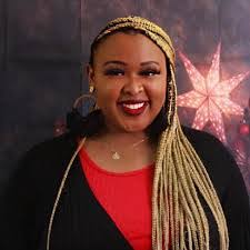 Rachael Mack's Instagram, Twitter & Facebook