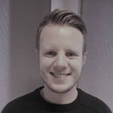 Nå har det gått en måned siden jeg byttet ut bussbransjen med Norges  arktiske studentsamskipnad, og for en spennende oppstart det har vært så  langt!