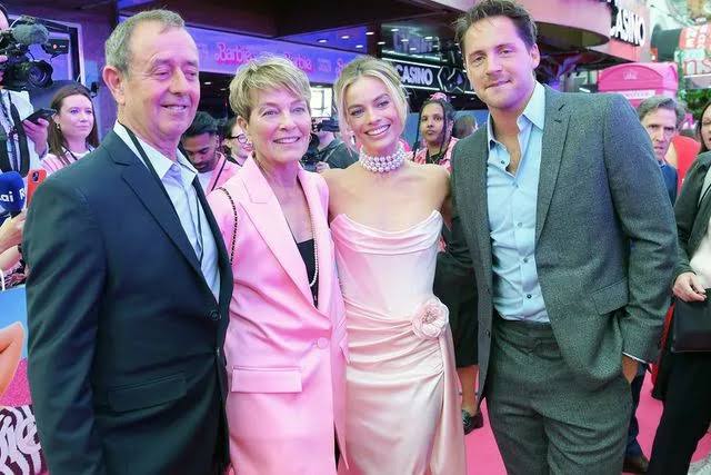 Margot Robbie Paid Off Her Mother's Mortgage After Success: 'Anyone in My  Position, You'd Do That for Your Mom'