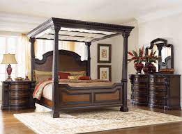 Start with a bed style and let the rest of the décor follow or fall in love with a single piece and synchronize accordingly. 20 Queen Size Canopy Bedroom Sets Home Design Lover