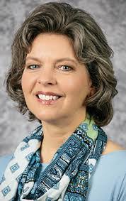 Kari Pritchett's Instagram, Twitter & Facebook