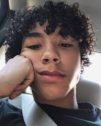 Pin By Vanesa On Ethan Boys Haircuts Curly Hair Boys With Curly Hair Boys With Green Eyes