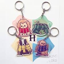 Kawaii House Scarf Keychains And Others 3 I Ve Got A Bunch Of New Keychains And S Artisanat Harry Potter Porte Cle Harry Potter Cosplay Harry Potter