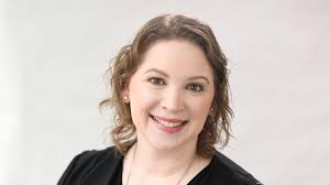 2022 Women in Business: Becky Munson multiplies Lurie's outsourced  accounting services