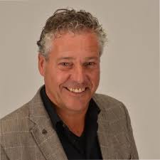 De tijd vliegt als je het naar je zin hebt” .