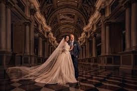 We offer event lighting, backdrops, canopies, table linens, and more event decor. 6 Lighting Setups For Wedding Photography With Profoto A10 Profoto