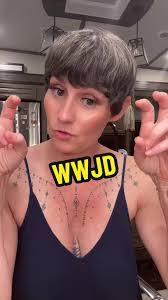 Lorna Osborne's Instagram, Twitter & Facebook