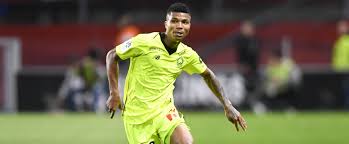 Losc lille player ratings vs metz: Lille Option Levee Pour Reinildo Belenenses Sport 365