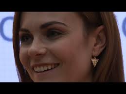 Biografía de jessica segura inicios en la vida de jessica segura. La Actriz Laura Carmine Es Nuria Youtube