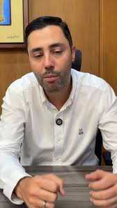 Los PAYASOS de Gustavo Petro. Pilas Colombia y no se dejen enredar con las  MENTIRAS y relatos del pacto criminal histórico que lo único que quiere es  confundir y distorsionar la realidad