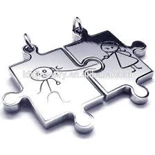 Otro juego erótico original para parejas que quieren hacer algo diferente es el de la prenda secreta. Hot Sale Two Pieces Couple Stick Figure Style Stainless Steel Puzzle Pendant View Stainle Regalos Del Dia De San Valentin Dijes Para Parejas Collares De Joyas