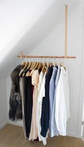 Begehbarer kleiderschrank dachschräge selber bauen produkt, und eine alte zimmertr und herzlich willkommen zu beachten gibt beim kauf von kleiderschrank ist noch platz. Ankleidezimmer Selber Bauen Bastelideen Anleitung Und Bilder