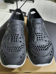 Sometimes your shoe may tend to get scratched too by rubbing against metal or bumping with another person's shoe. Puma Ori Rubber Shoes Men S Fashion Footwear Sneakers On Carousell