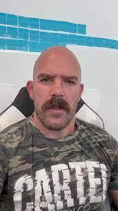 Nick Curson's Instagram, Twitter & Facebook