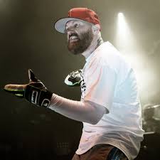 Official limp bizkit website with lyrics, news, biographies, audio clips, music videos, and multimedia. Ukraine To Limp Bizkit S Fred Durst Keep Rollin On You Re Banned Limp Bizkit The Guardian