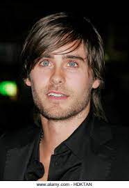 Jared leto, los angeles, ca. Darsteller Jared Leto Kommt Bei Der Premiere Des Films Alexander Am 16 November 2004 In Los Angeles Im Grauman S Chinese Theatre An Foto Von Francis Specker Stockfotografie Alamy