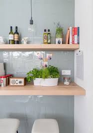 vrijstaand huis in emmen vtwonen keuken planken keuken tegels kleine keuken ontwerpen