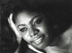 Q&A: Floral Designer & Lifestylist Gillian Harding