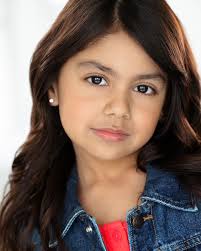 One of the many gorgeous updated headshots of Valentina 😍✨️✨️ Zuri Agency