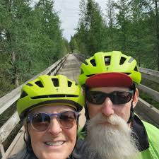 Introduction and photo sharing in Alaska