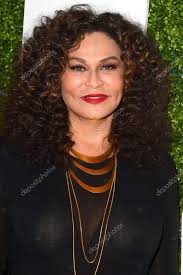 Actress Tina Knowles — Stock Editorial Photo © Jean_Nelson #112130494