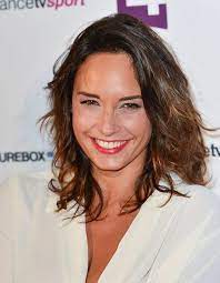 France dimanche > actualités > julia vignali : Julia Vignali Son Compagnon Kad Merad Aimerait Un Autre Enfant Elle