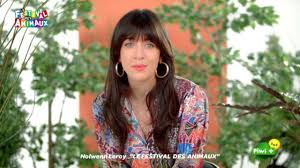 Nolwenn leroy lyrics with translations: The Shirt Right Satin Of Nolwenn Leroy In Festival Of The Animals By Nolwenn Leroy Medley Of Nursery Rhymes On Animals With Piwi Spotern